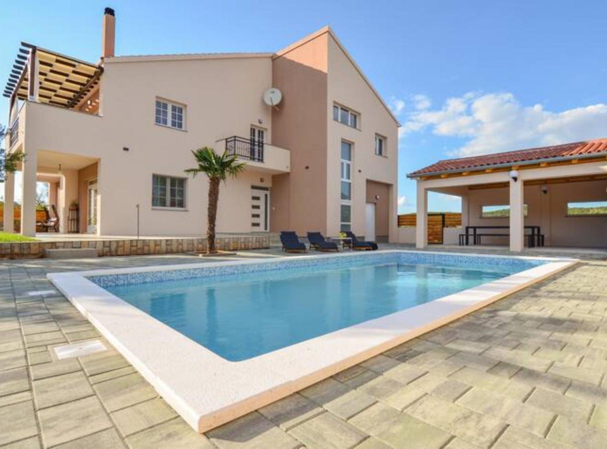 Apartment Villa Troskot بيروفاتش المظهر الخارجي الصورة